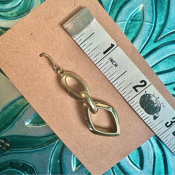 Alfani 10k Gold Plated Dangle Drop Earrings Minimalist Link Chain Lightweight - Picture 4 of 4